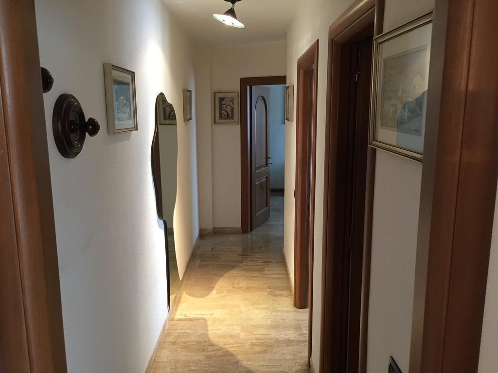 شقة كافي دي لافانيا  في Legnano Attic الغرفة الصورة